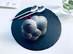 小鸡蹲蘑菇-茶是一枝花泡茶店