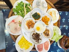 -桥香园云南过桥米线(金马碧鸡店)