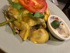 越式盐焗麻油鸡-大头虾越式风味餐厅(光明广场店)