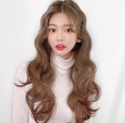 -环球蝶上美业连锁