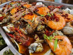-老东镇啤酒屋海鲜加工·蒸汽海鲜·海鲜烧烤(台东店)