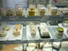 -云朵上的鱼(莘庄店)