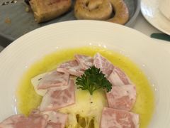 酸奶油火腿风味芝士烤土豆-库滋明·俄罗斯特色美食(中央大街店)