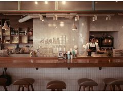 -ROAST coffee & eatery