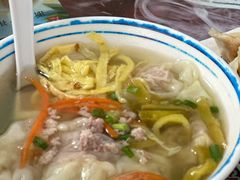 -长人馄饨铺(解放街店)