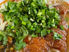 -力香园猪脚米线(金星店)