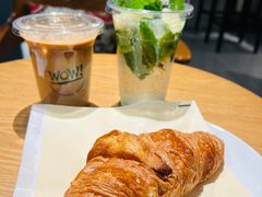 -WOW coffee
