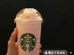 覆盆子星冰乐-星巴克臻选(郑州国贸360广场店)