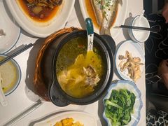 -丫丫蟹庄·苏式园林农家乐·阳澄湖大闸蟹(阳澄湖莲花岛店)