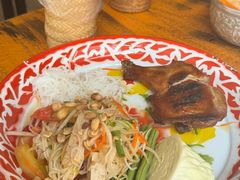 -Doo Dee Thai Food(Issan/Isaan/Esan)
