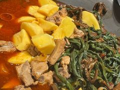 -山河屯铁锅炖鲜鹅·东北菜(开发区一店)