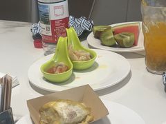 -金马门国际美食百汇(珞喻路店)