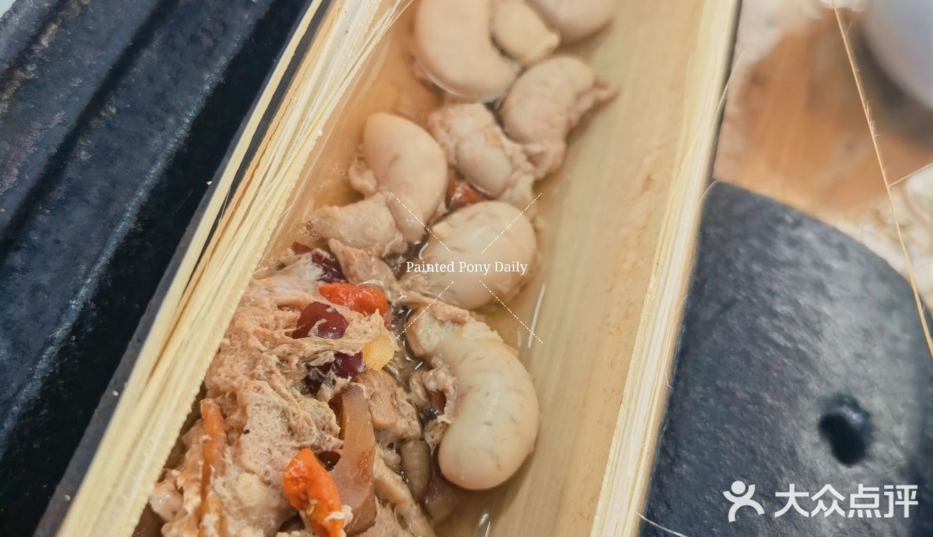 吃过翻寻味噶竹筒饭