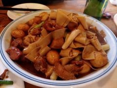 -闯关东东北农家菜(崂山石老人店)