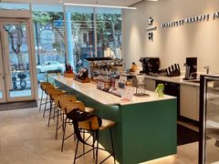 -星巴克臻选(上海淮海百盛购物中心店)