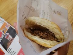 潼关丨纯瘦肉夹馍-秦九和(凯德广场店)