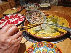 -洱火云南酸菜牛肉火锅(石景山当代商城店)