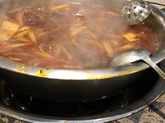 -肖肖酸萝卜鱼火锅(总店)