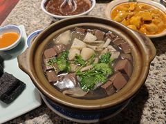 鸭血粉丝砂锅-南京大牌档(香港广场店)