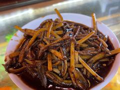 -金杨拉面王小吃面馆·牛三宝面·红烧牛肉粉