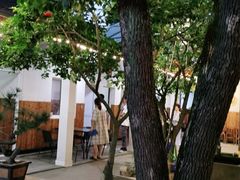 -李东农庄(中南百草园地标店)