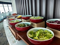 -亚洲国际大酒店·云顶阁旋转自助餐厅