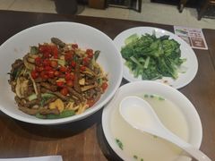 -寻裕记·现炒浇头面(人民广场店)