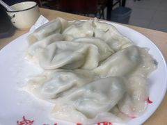 -乡府肉丁水饺(环山路店)