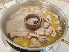 -朴小妹人参鸡汤火锅(长白山万达店)