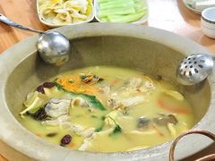 原生清汤锅-云南野生菌石锅鱼石锅鸡(大金塔店)