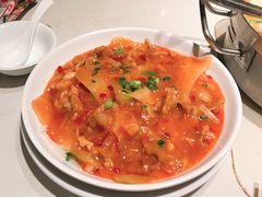 酸菜牛蛙-肥仔文澳门猪骨煲(南京西路店)