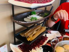-左庭右院鲜牛肉火锅(金山万达店)