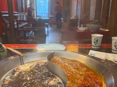 菌菇鸳鸯锅-大龙辣火锅·龙虾·烧烤(湖滨新天地店)