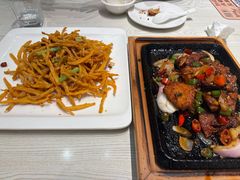 -莲餐厅·湖北菜·潜江小龙虾店(愚园路店)