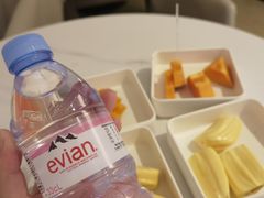 -涨巢·潮玩水疗局