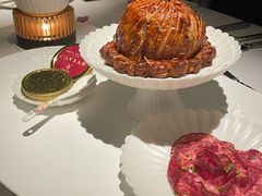 惠灵顿牛排-弦月窗LUNETTE BY AMANDA(复兴路店)