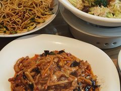 -严记小天府酸菜鱼(西四路店)