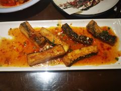 -东口码头·烧鸽子·鱼头泡饼·地方菜(金鹰悦城店)