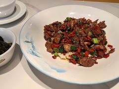 饭橘肉炒肉-饭橘汉江码头·乡野土菜馆(静安路店)