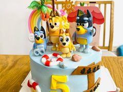 布鲁伊主题生日蛋糕-咖咖熊蛋糕定制·英国蓝风车动物性淡奶油