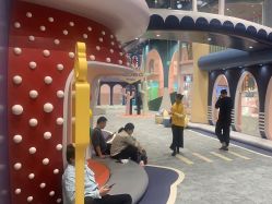 -奈尔宝家庭中心·亲子餐厅(鄞州万达店)