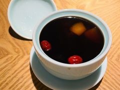 银耳桂圆羹-宽鲜锅贴家常菜(永旺东部购物中心香港中路店)