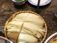 自蒸大花馍-关中道陕味艺术餐厅(西岳庙店)