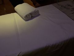 -金色春天.美颜康体纯正SPA(黄泥磅店)