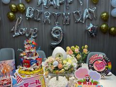 -海底捞火锅(百盛步行街广场店)