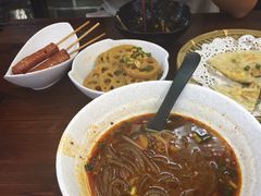 -黑白电视长沙小吃(美林M·LIVE天地东座店)