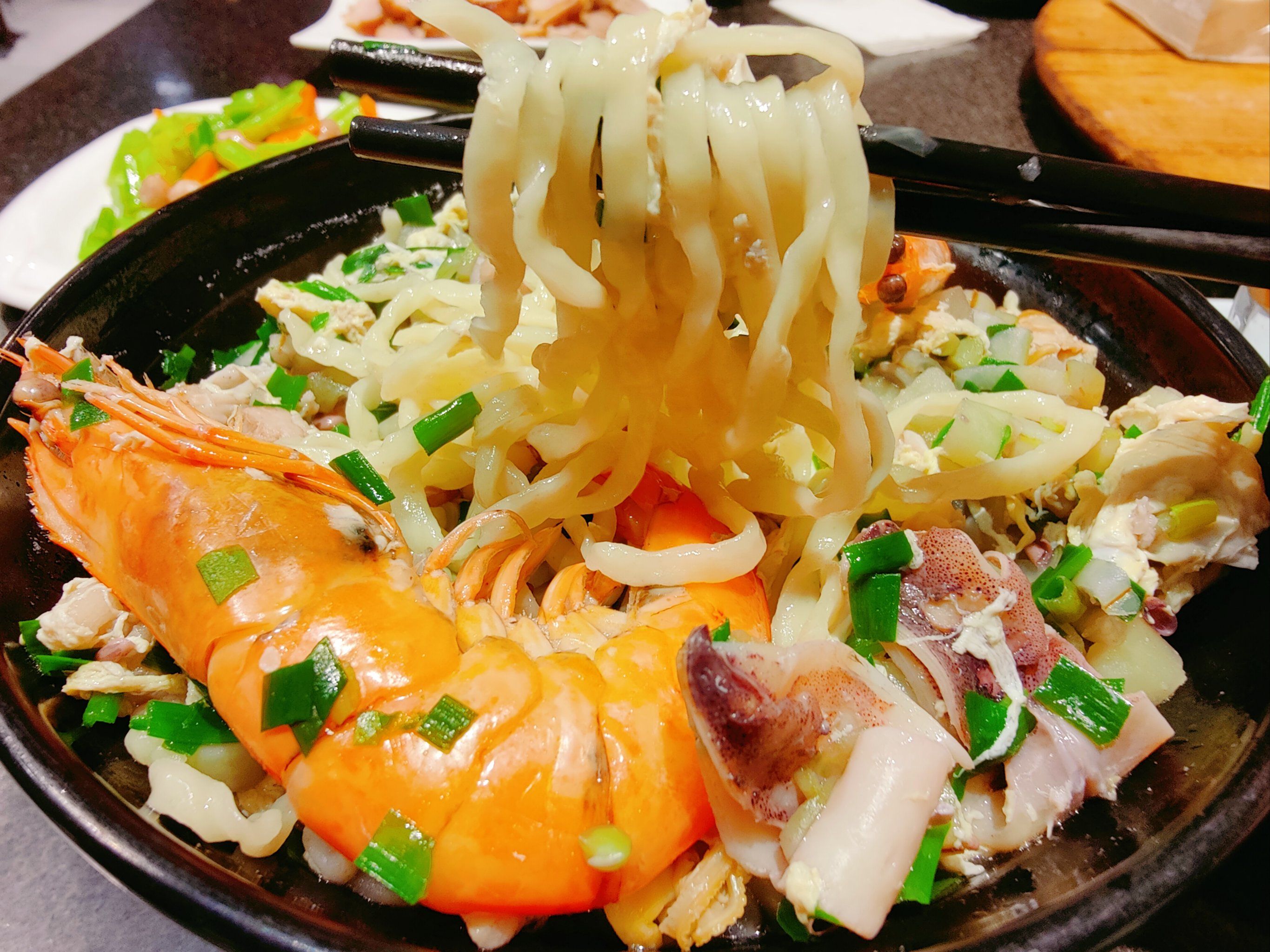 种草]
这碗海鲜打卤面非常具有胶东特色