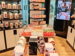 -Laderach 莱德拉(上海环贸iapm店)