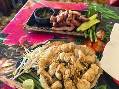 -Pad Thai Kratong Thong by ama
