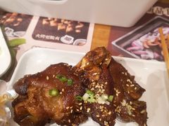 香辣猪蹄-木屋烧烤(西南角店)